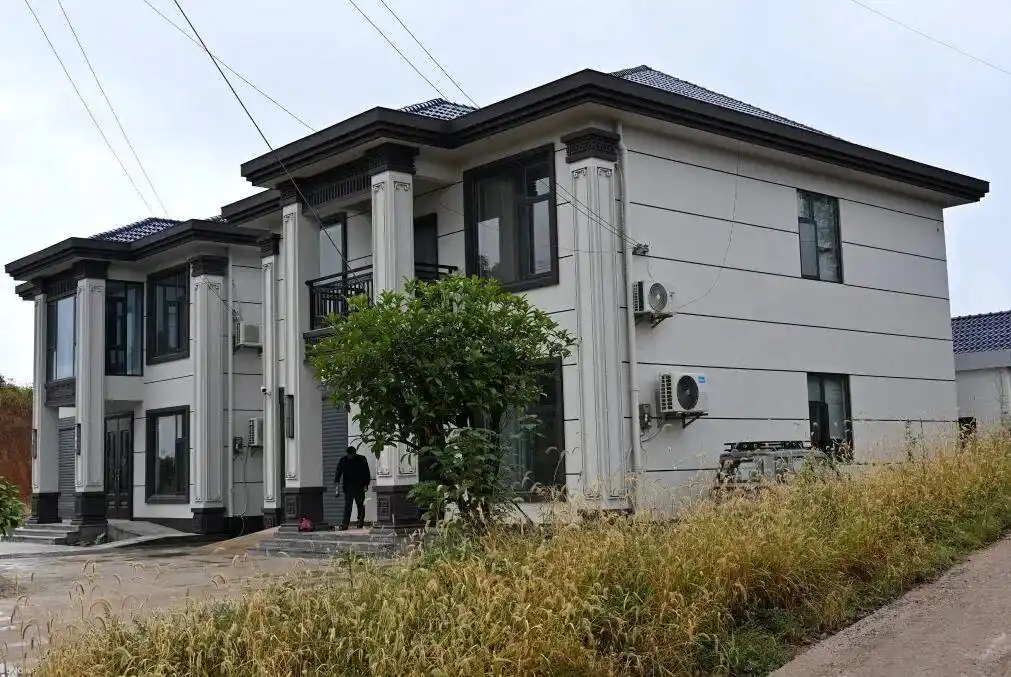 从"露天工地"到"智能工厂" 装配式建筑把盖房搬上流水线