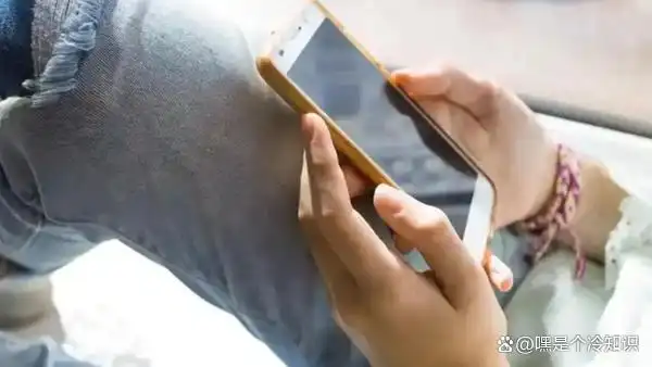 年轻人集体退精装九宫格：不晒定位不凑九宫格，开始&ldquo;纯过日子&rdquo;